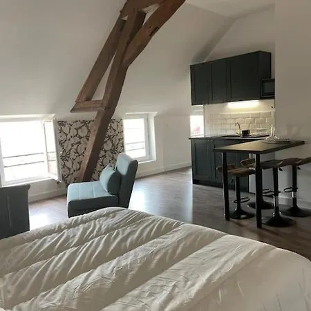 Apartment Centre De : Superbe Neuf *